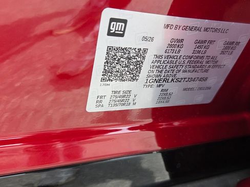 New 2026 Chevrolet Traverse RS w/ LPO, Floor Liner Package FWD image 4