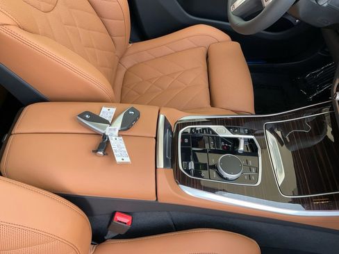 New 2026 BMW X5 xDrive50e AWD/4WD image 34