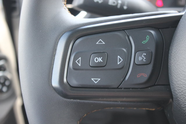 Used 2024 Jeep Gladiator Sport w/ Premium Package AWD/4WD image 16