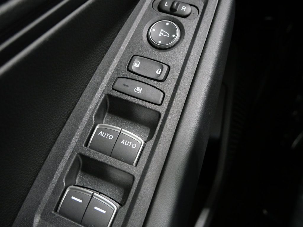 Used 2025 Honda Accord LX image 13