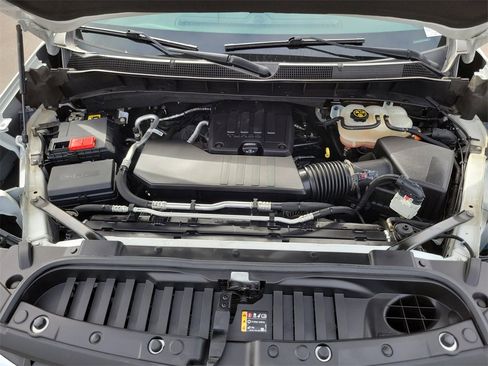 Used 2022 Chevrolet Silverado 1500 LT image 24