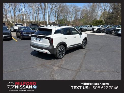 Used 2026 Nissan Kicks SV w/ Cold Weather Package AWD/4WD image 6