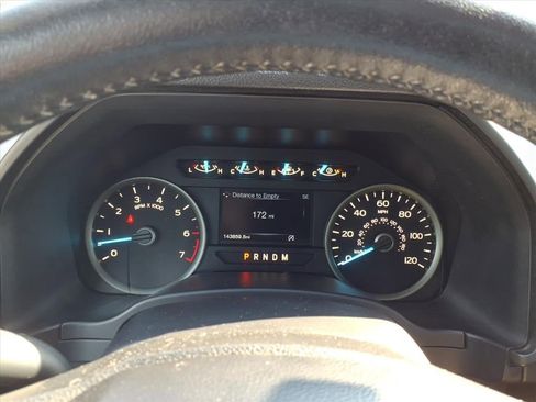 Used 2018 Ford F150 XLT w/ Equipment Group 302A Luxury image 25