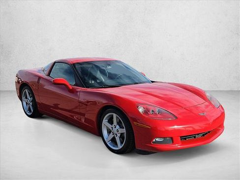 Used 2007 Chevrolet Corvette Coupe w/ Preferred Equipment Group image 3