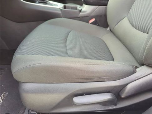 Used 2023 Toyota RAV4 LE FWD image 12