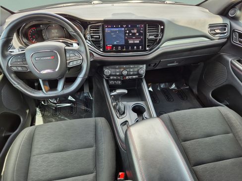 Used 2025 Dodge Durango GT RWD image 13