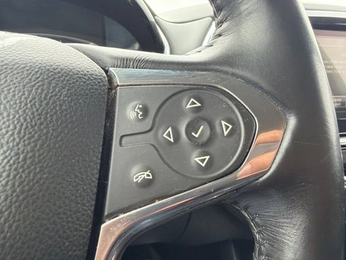 Used 2018 Chevrolet Traverse LT AWD/4WD image 9