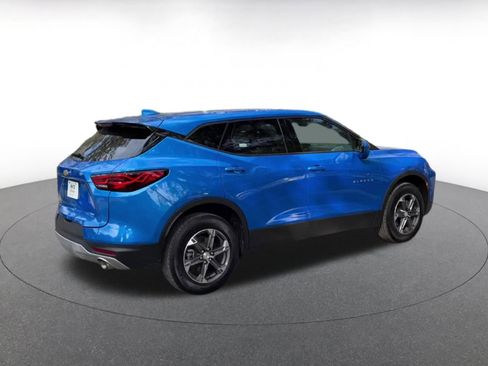 Used 2025 Chevrolet Blazer LT image 14