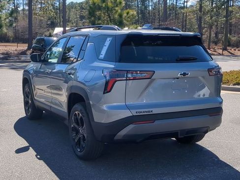 New 2026 Chevrolet Equinox LT w/ Midnight Edition image 7
