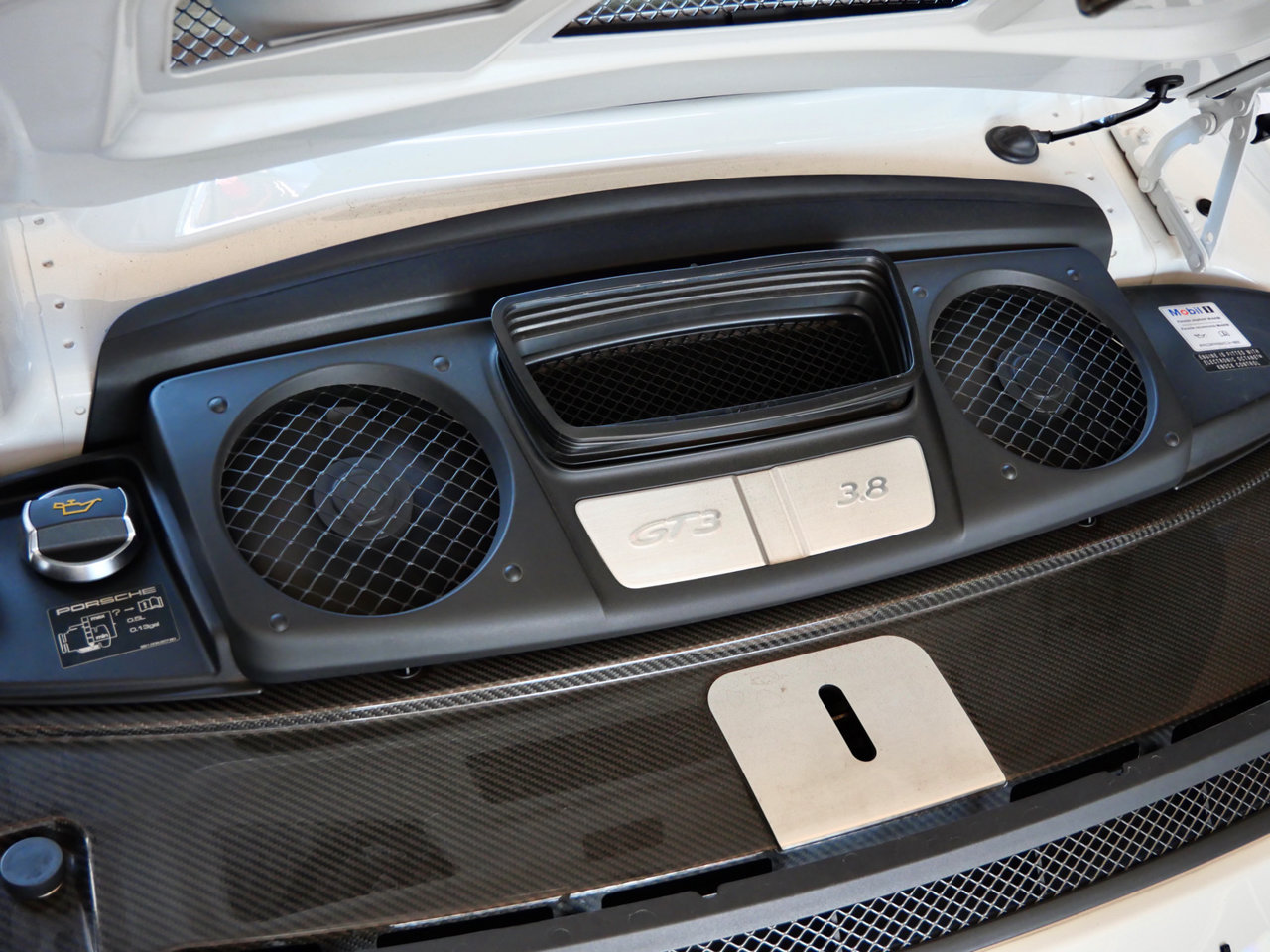 Used 2014 Porsche 911 GT3 RWD image 23
