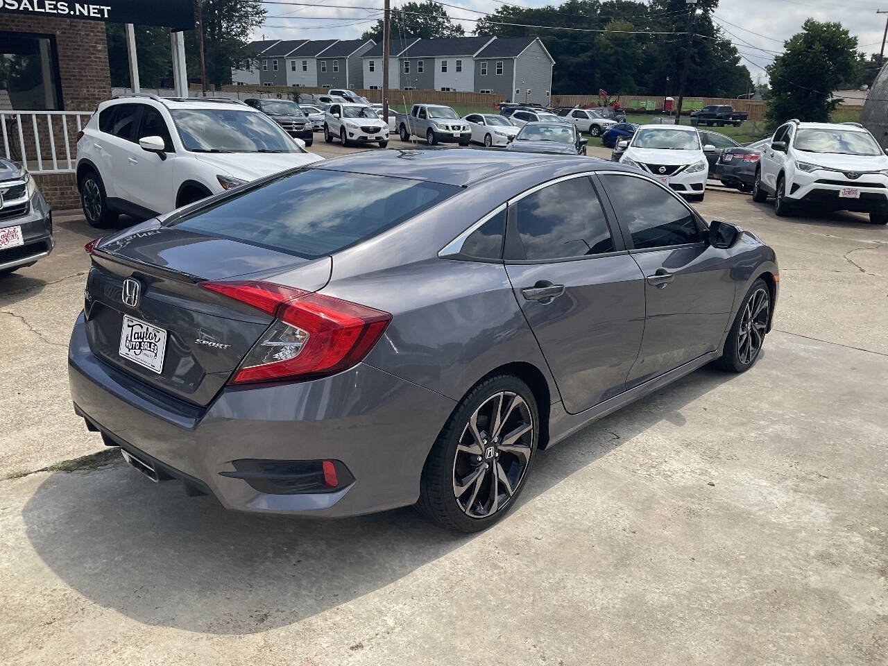 Used 2019 Honda Civic Sport image 3