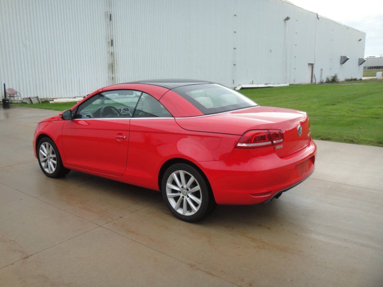 Used 2016 Volkswagen Eos Komfort FWD image 18