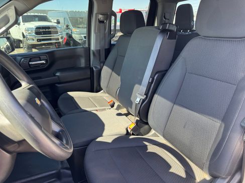 Used 2025 Chevrolet Silverado 1500 W/T w/ WT Value Package AWD/4WD image 16