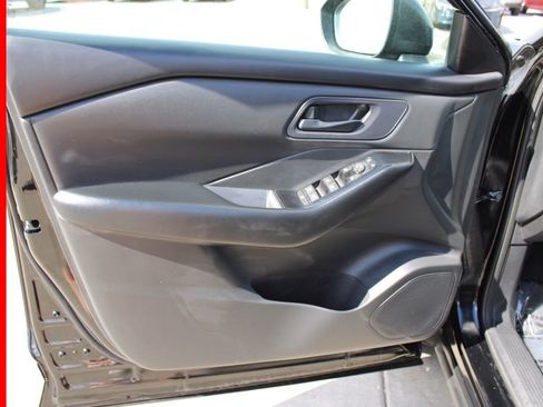 Certified 2024 Nissan Rogue S AWD/4WD image 18