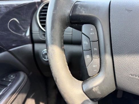 Used 2016 Buick Enclave Leather image 14