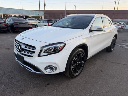 Used 2019 Mercedes-Benz GLA 250 image 1