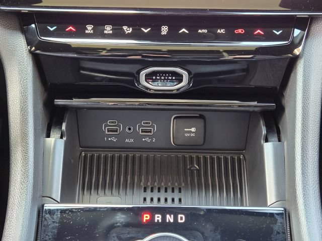 New 2027 Jeep Grand Cherokee Limited RWD image 14