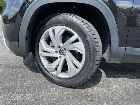Used 2023 Volkswagen Atlas SE AWD/4WD image 14