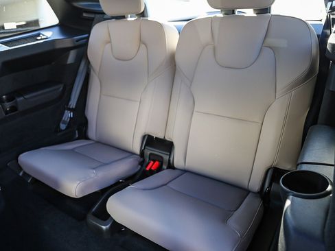 Certified 2026 Volvo XC90 B6 Plus w/ Protection Package AWD/4WD image 15