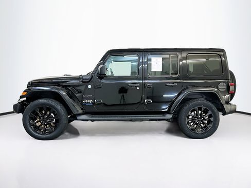 Used 2021 Jeep Wrangler Sahara image 4