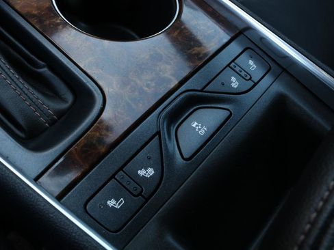 Used 2014 Chevrolet Impala LTZ image 35