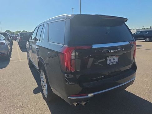Used 2026 GMC Yukon Denali w/ Sun & Power Step Package AWD/4WD image 5