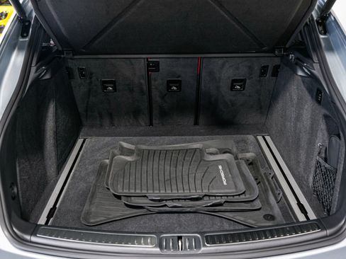 Used 2022 Porsche Macan GTS w/ Sport Chrono Package image 51