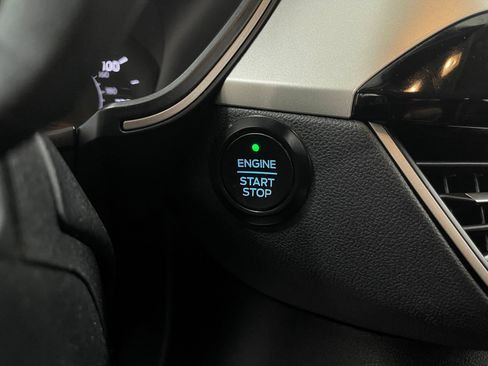 Used 2020 Ford Escape SEL FWD image 19