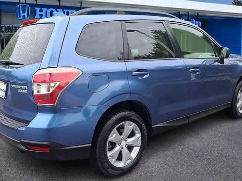 Used 2016 Subaru Forester 2.5i Premium AWD/4WD image 8