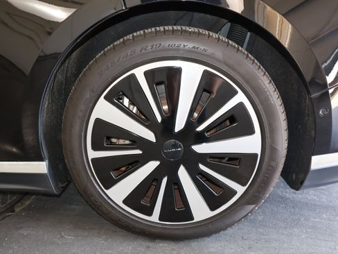 Used 2023 Lucid Air Pure AWD/4WD image 43