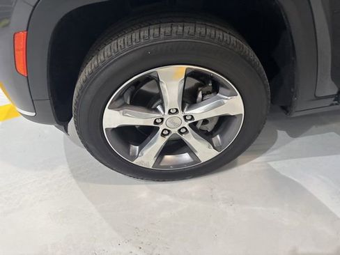 Used 2021 Jeep Grand Cherokee L Limited w/ Trailer Tow Group (B) image 34