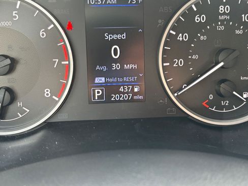 Used 2025 Nissan Sentra S image 38