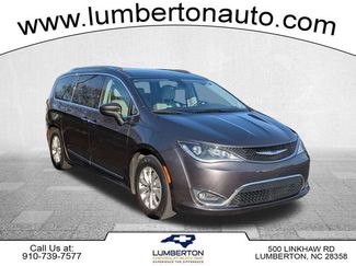 Used 2018 Chrysler Pacifica Touring-L Plus FWD video 1