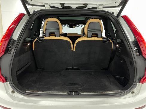 Used 2018 Volvo XC90 T6 Momentum w/ Convenience Package AWD/4WD image 26
