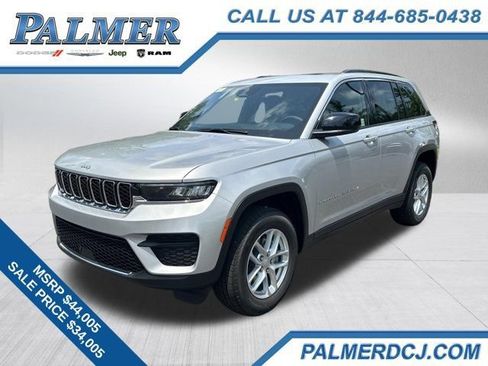 New 2026 Jeep Grand Cherokee Laredo X RWD image 1