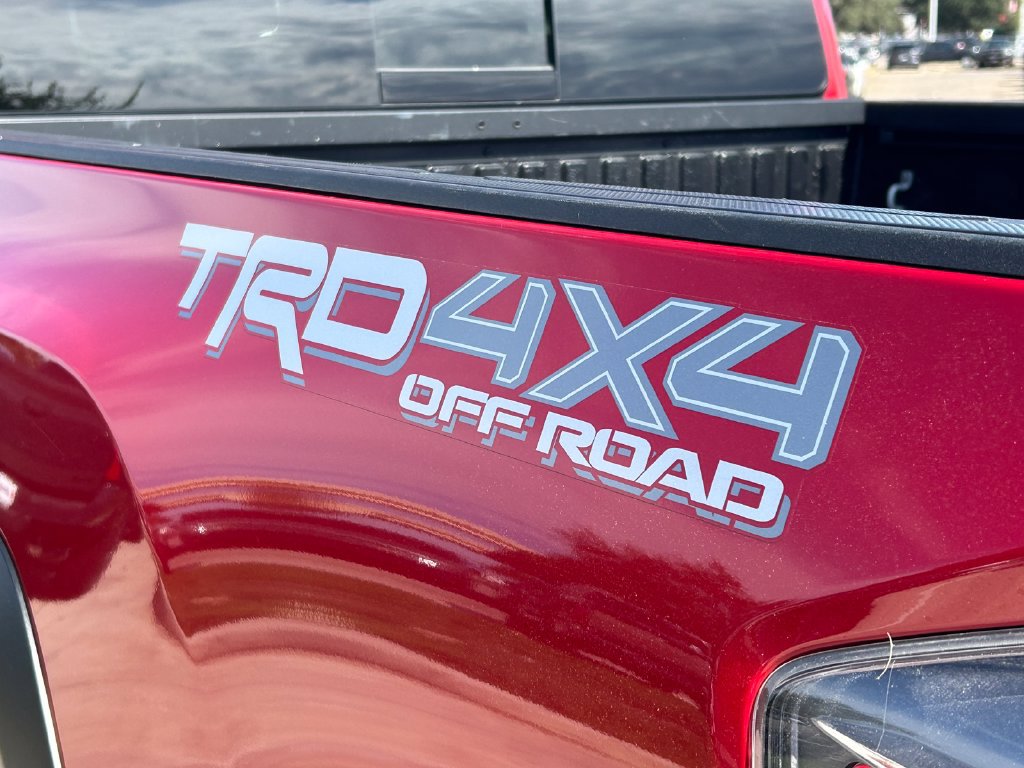 Certified 2023 Toyota Tacoma TRD Off-Road w/ Technology Package AWD/4WD image 14