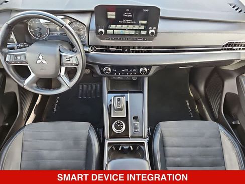 Used 2024 Mitsubishi Outlander SE FWD image 16