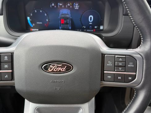 Used 2024 Ford F150 Lariat AWD/4WD image 17