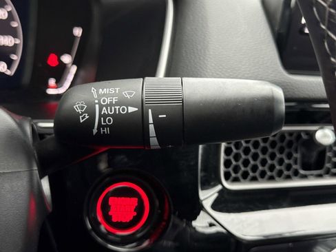 Used 2024 Honda Civic Touring image 12