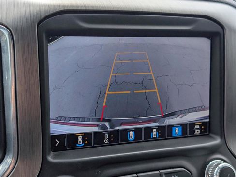 Used 2020 GMC Sierra 2500 Denali w/ Denali Ultimate Package image 18