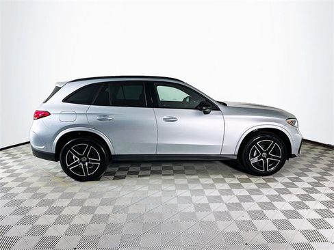 New 2026 Mercedes-Benz GLC 300 GLC 300 image 8
