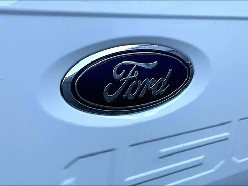 Certified 2023 Ford F150 XLT w/ Equipment Group 302A High image 31