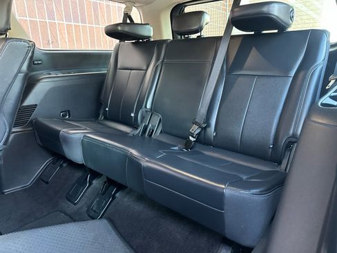 Used 2023 Ford Expedition Max XLT image 31