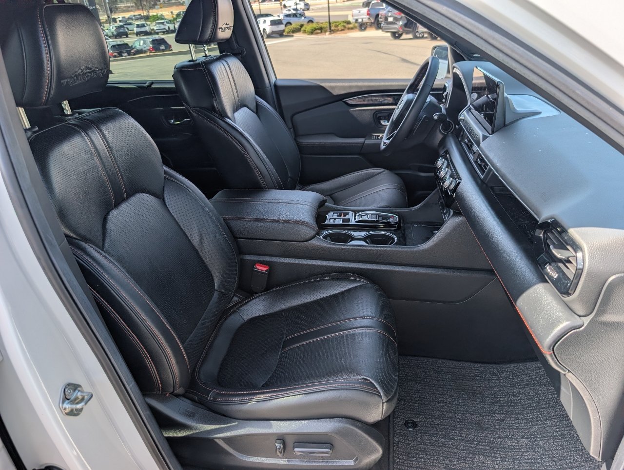 Used 2026 Honda Passport TrailSport Elite image 8