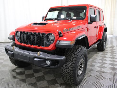 Used 2024 Jeep Wrangler Unlimited Rubicon 392 image 37
