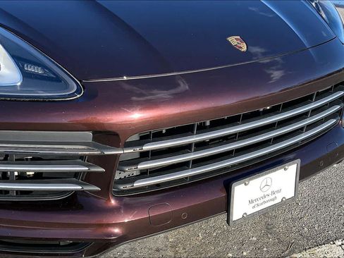 Used 2019 Porsche Cayenne image 29