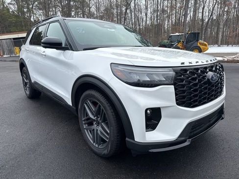 New 2025 Ford Explorer ST w/ Sun And Sound Package image 7