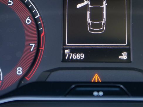 Used 2020 Volkswagen Jetta SE image 21