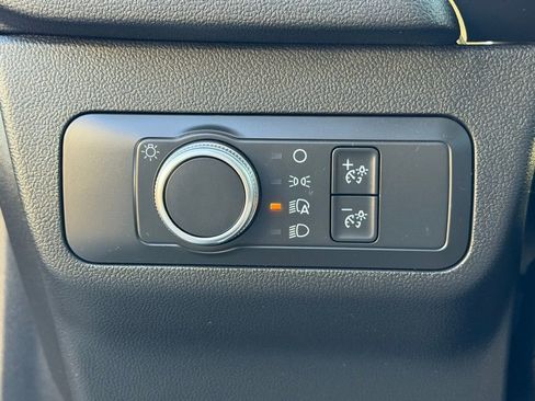 Used 2021 Ford Escape SE w/ Cold Weather Package image 29