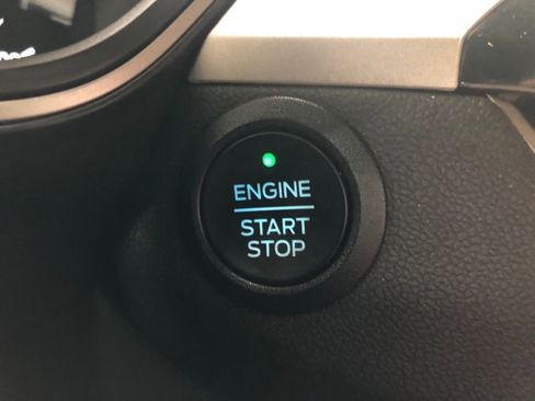 Used 2022 Ford Escape SE w/ Cold Weather Package AWD/4WD image 25